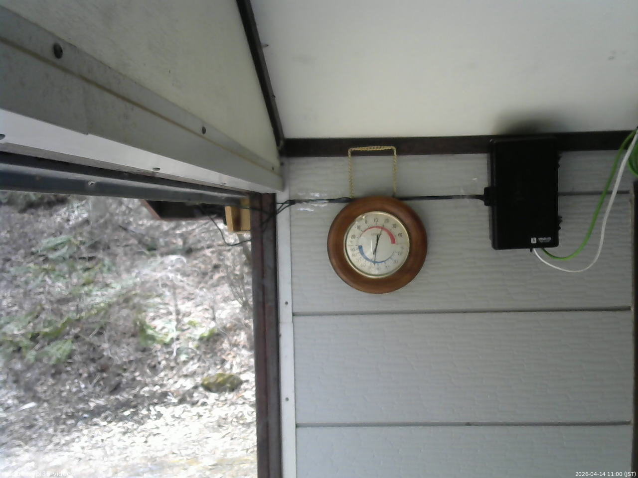 長野県菅平高原 ゆたか山荘 東側上空 2026/04/14 11:00