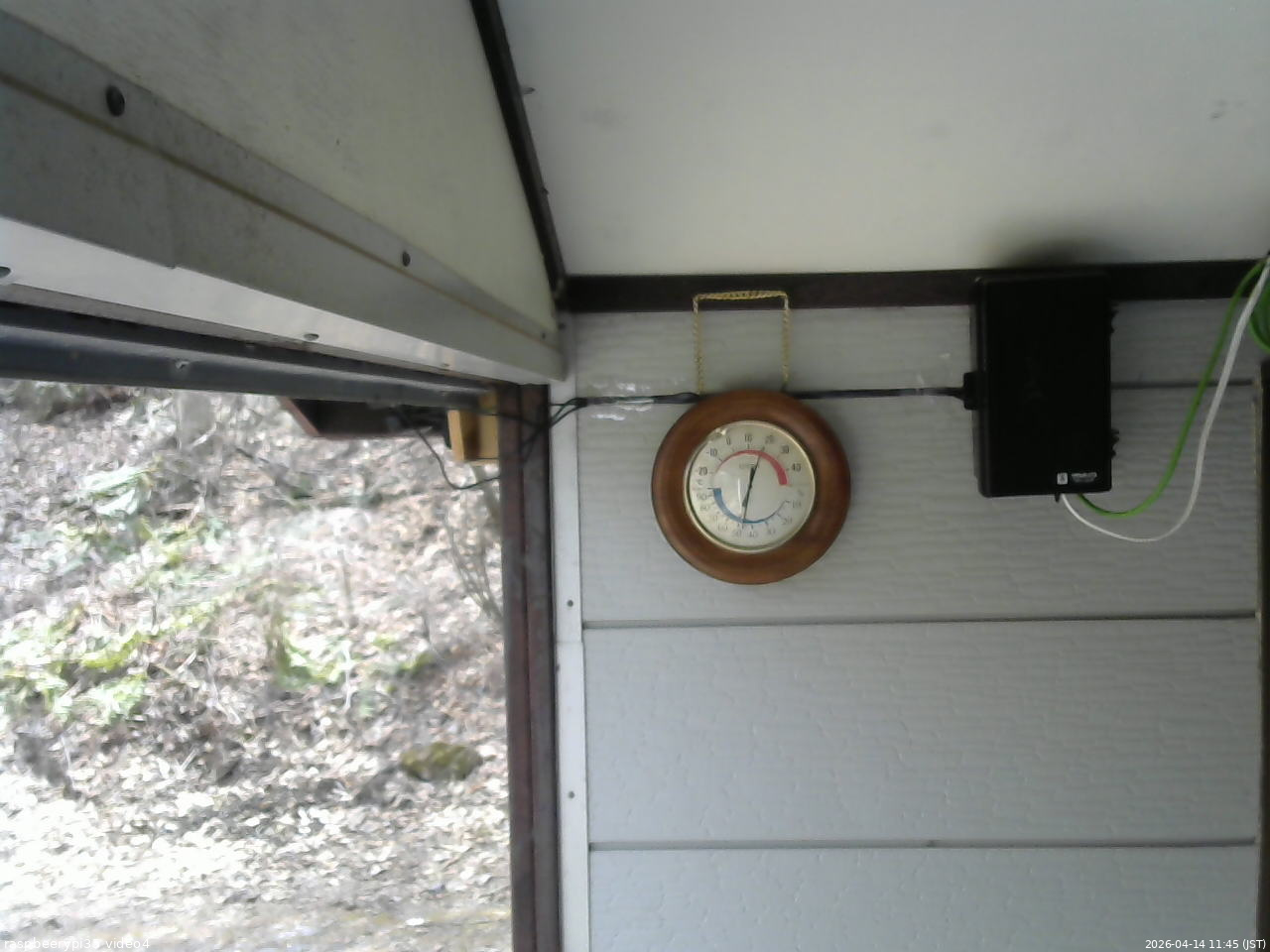 長野県菅平高原 ゆたか山荘 東側上空 2026/04/14 11:45