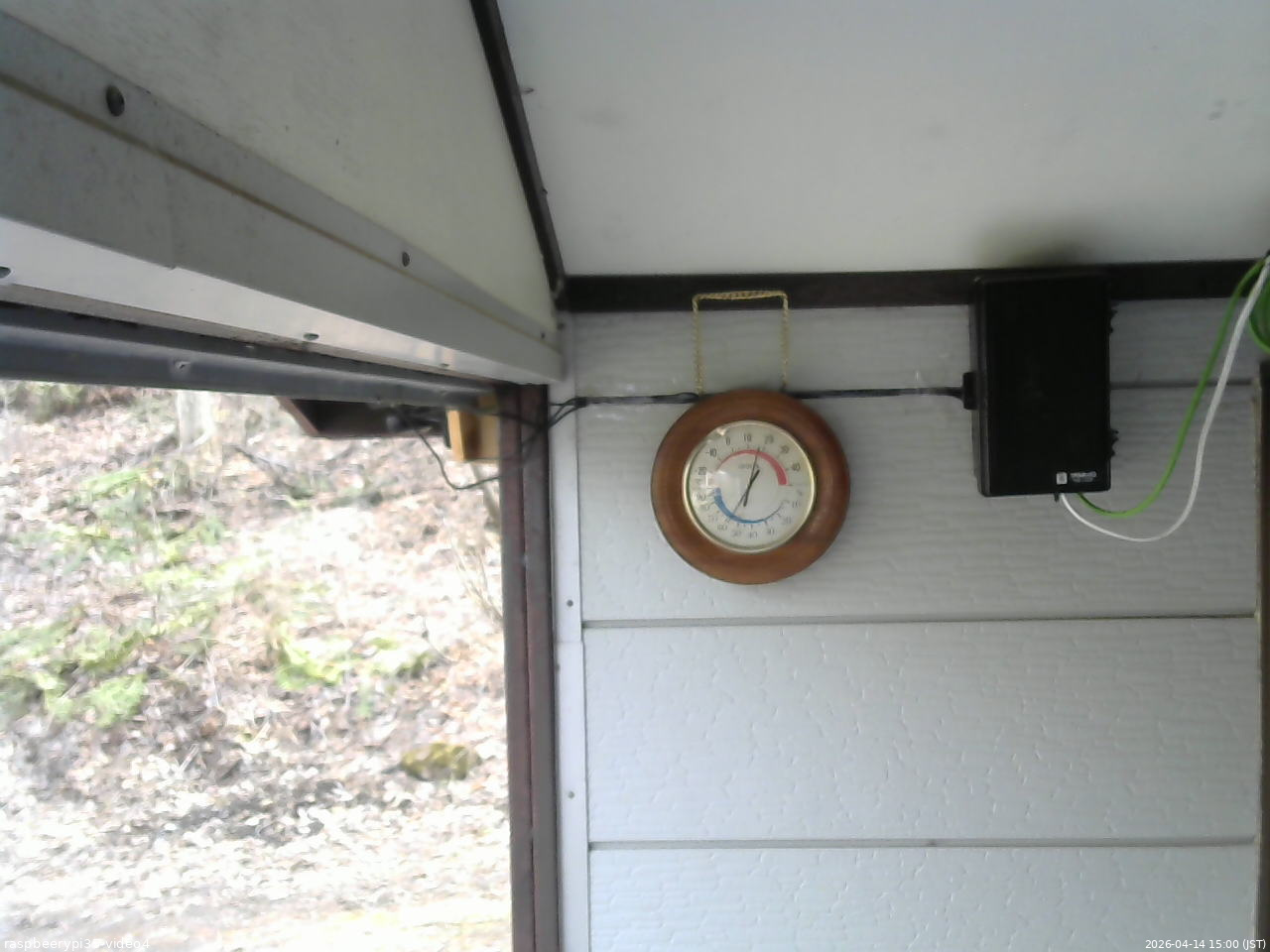 長野県菅平高原 ゆたか山荘 東側上空 2026/04/14 15:00