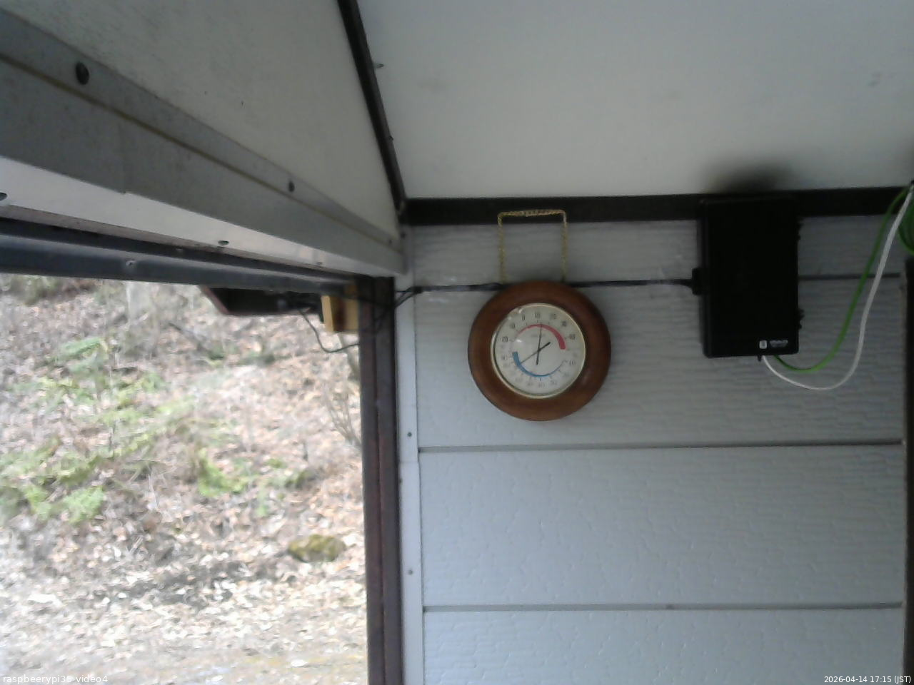 長野県菅平高原 ゆたか山荘 東側上空 2026/04/14 17:15