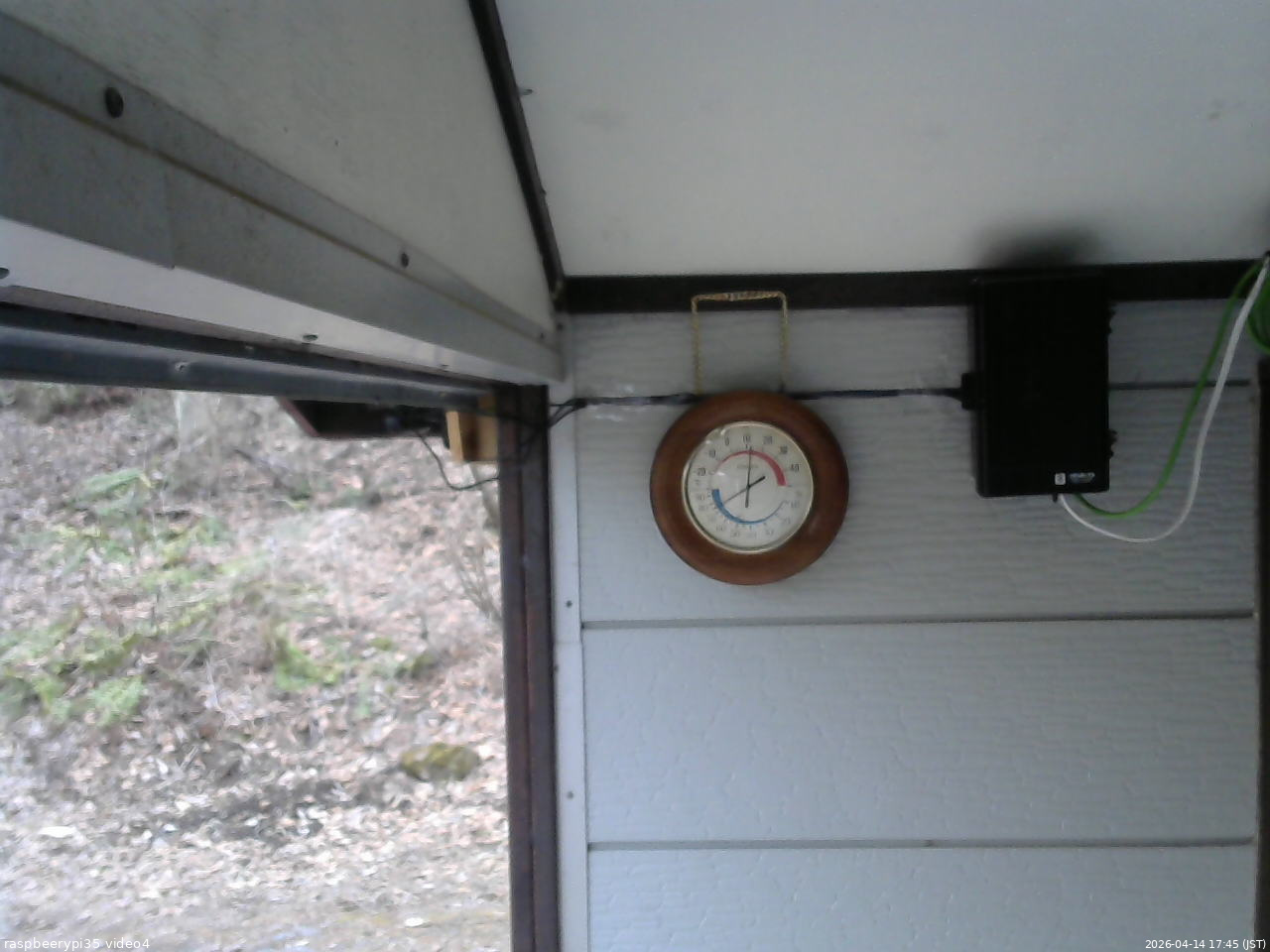 長野県菅平高原 ゆたか山荘 東側上空 2026/04/14 17:45