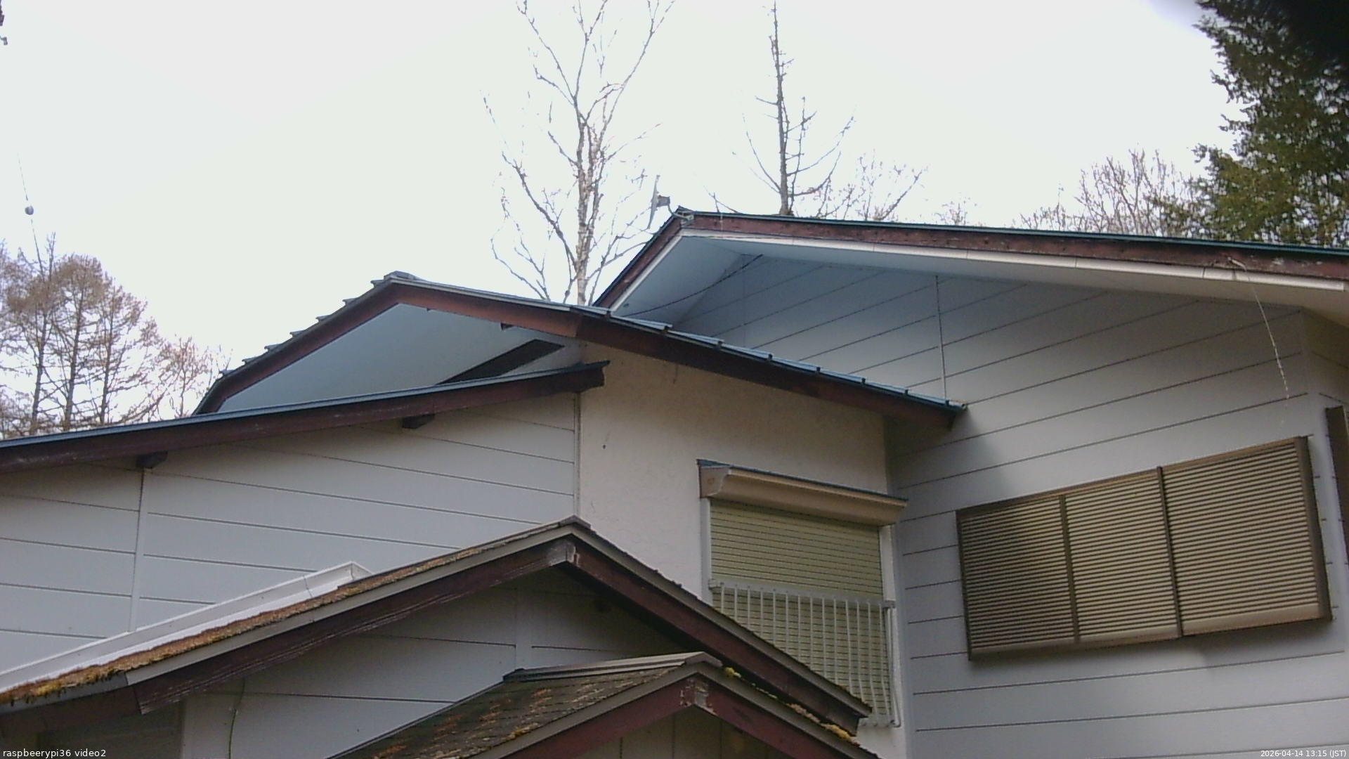 長野県菅平高原 ゆたか山荘 駐車場奥 2026/04/14 13:15