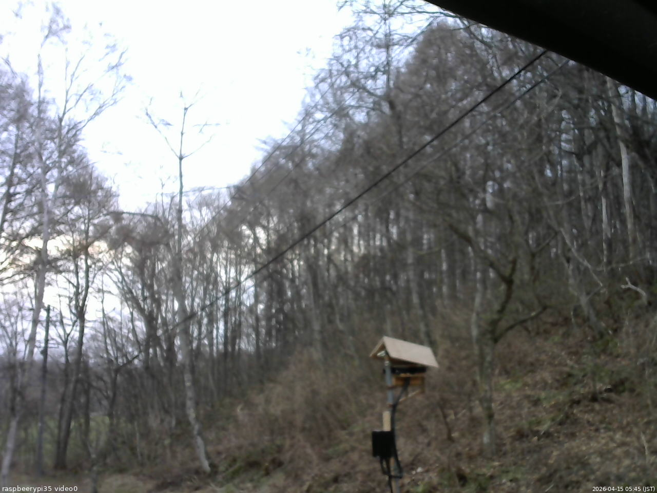 長野県菅平高原 ゆたか山荘 温度計 2026/04/15 05:45