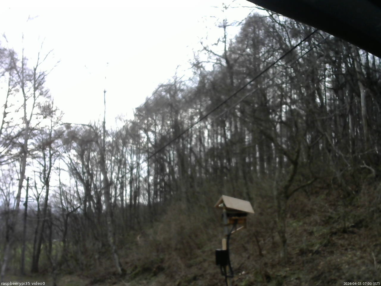 長野県菅平高原 ゆたか山荘 温度計 2026/04/15 07:00