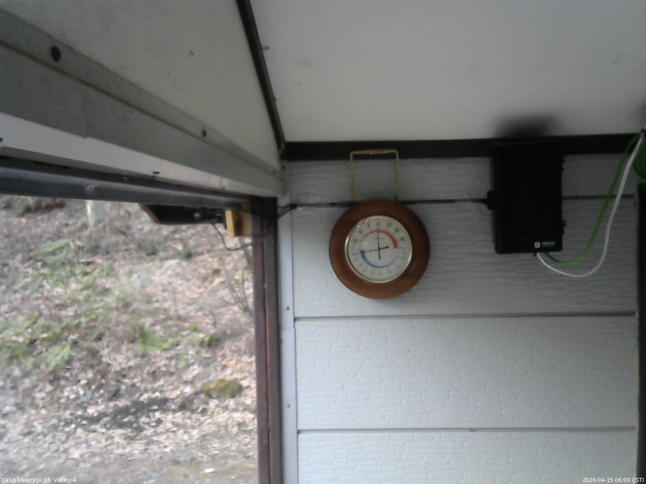 長野県菅平高原 ゆたか山荘 東側上空 2026/04/15 06:00