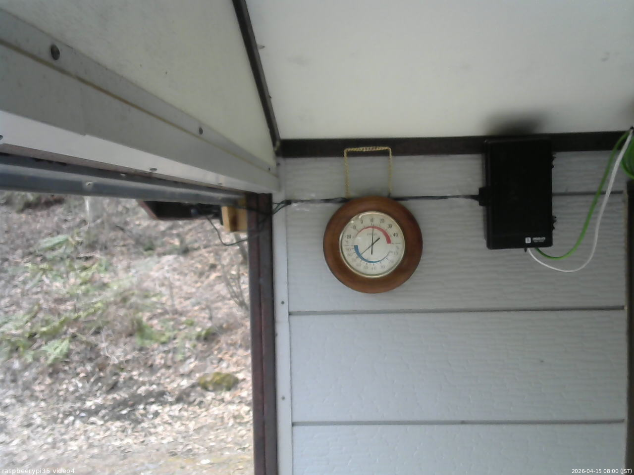 長野県菅平高原 ゆたか山荘 東側上空 2026/04/15 08:00