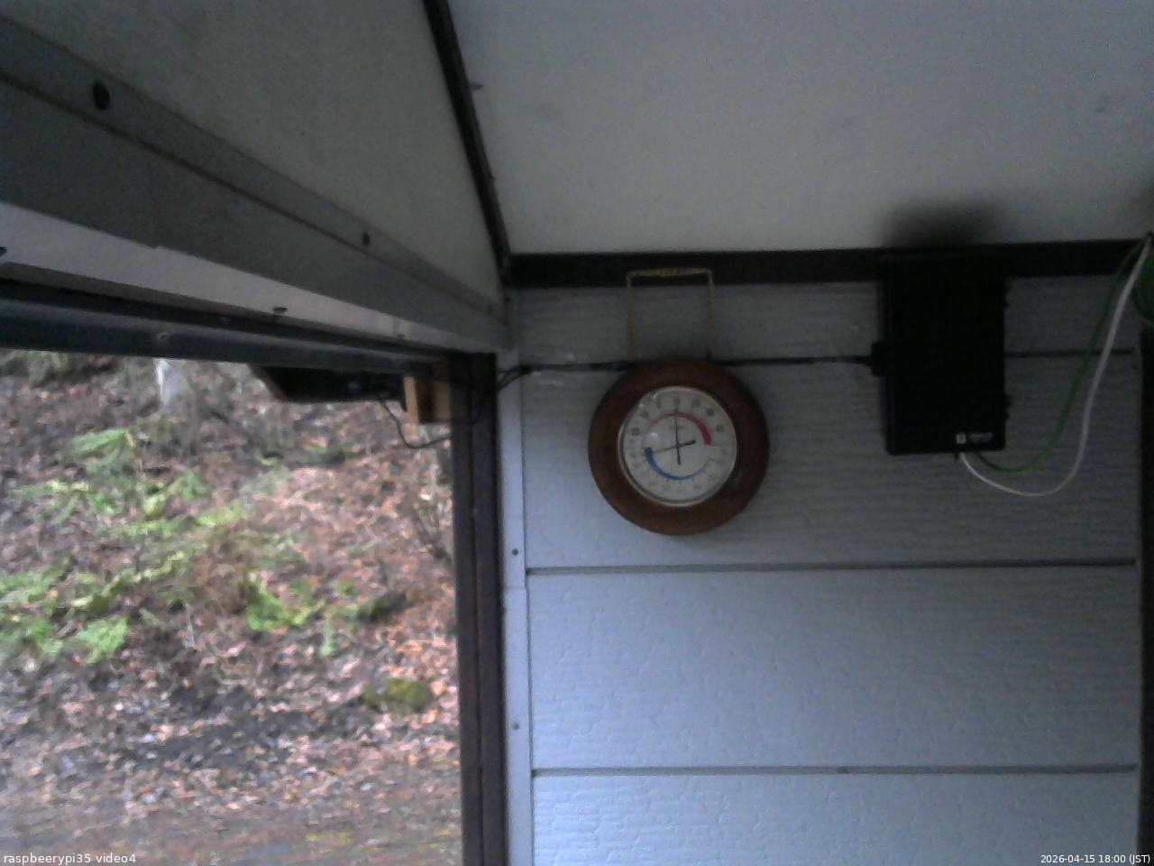 長野県菅平高原 ゆたか山荘 東側上空 2026/04/15 18:00