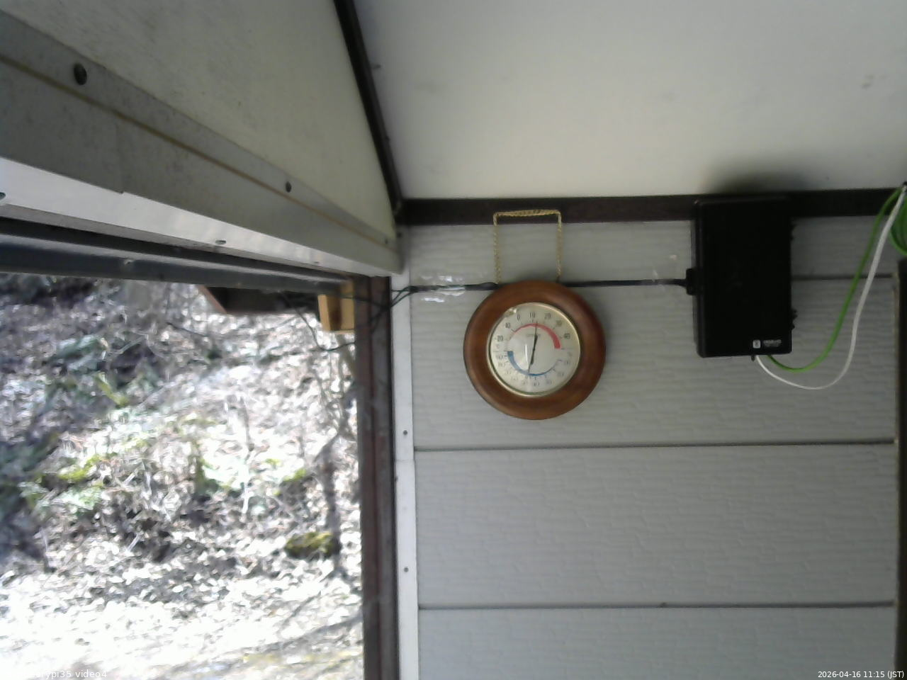 長野県菅平高原 ゆたか山荘 東側上空 2026/04/16 11:15