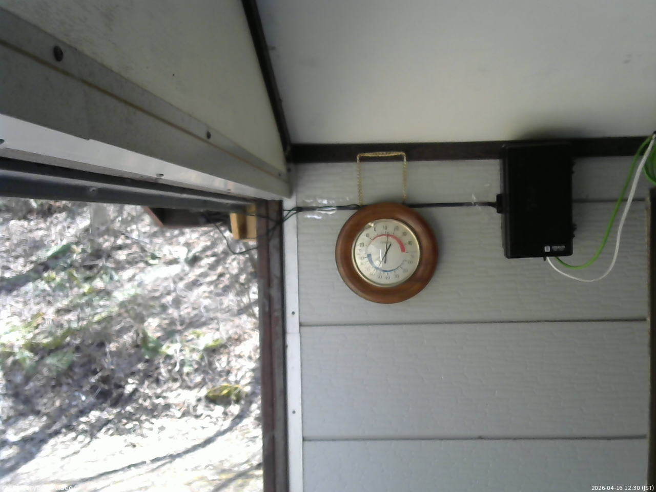 長野県菅平高原 ゆたか山荘 東側上空 2026/04/16 12:30