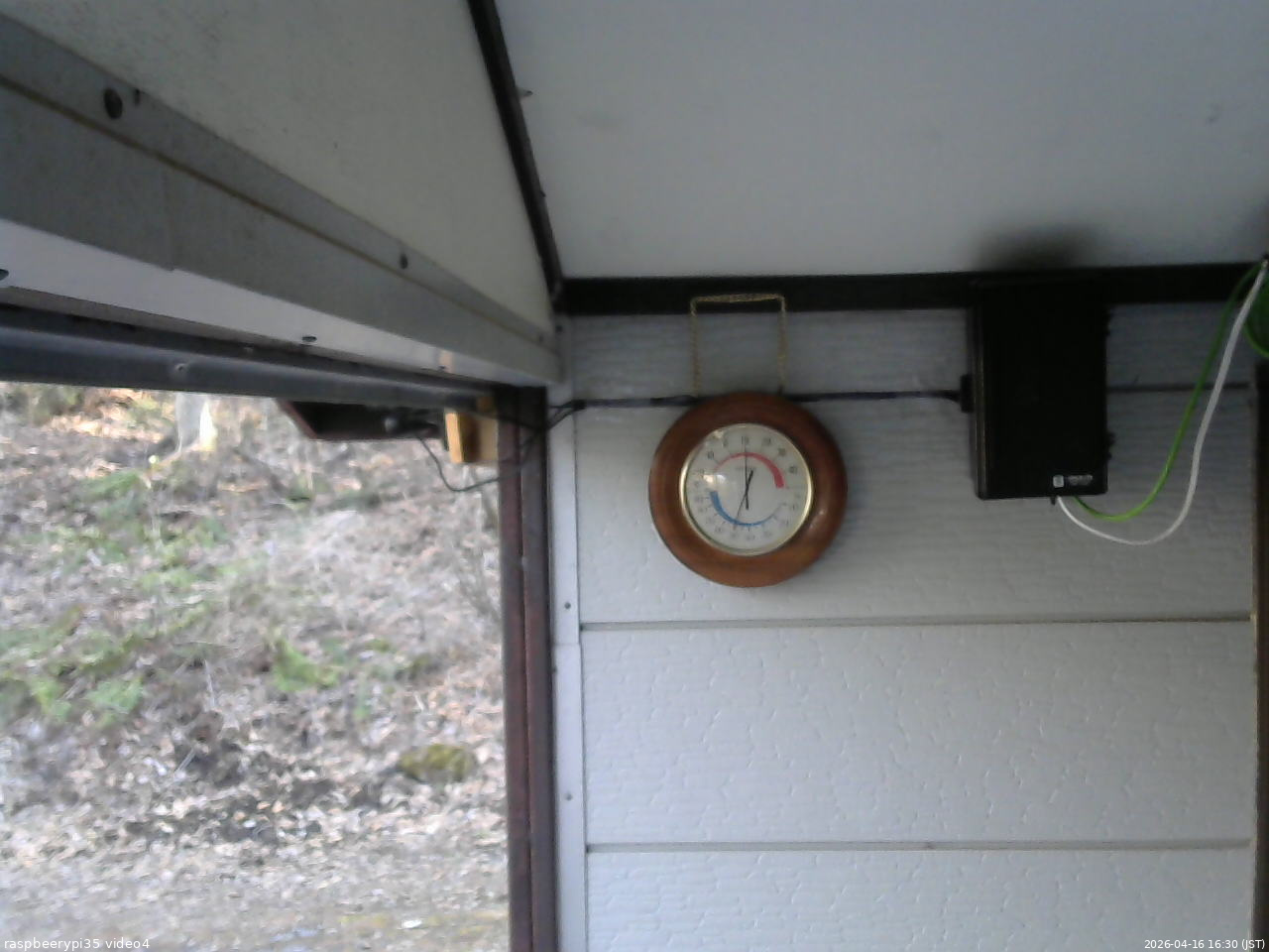 長野県菅平高原 ゆたか山荘 東側上空 2026/04/16 16:30