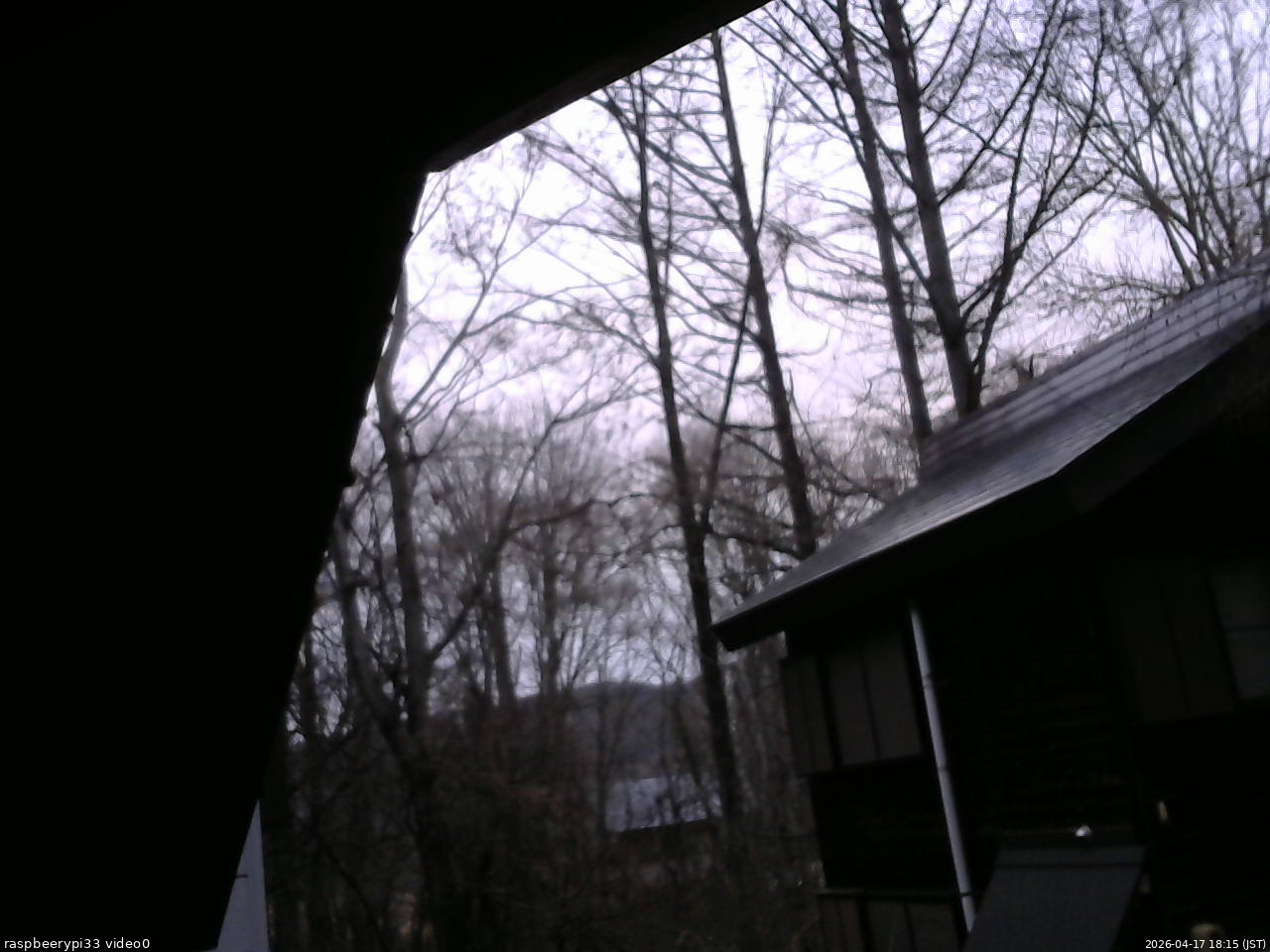 長野県菅平高原 ゆたか山荘 北側 2026/04/17 18:15