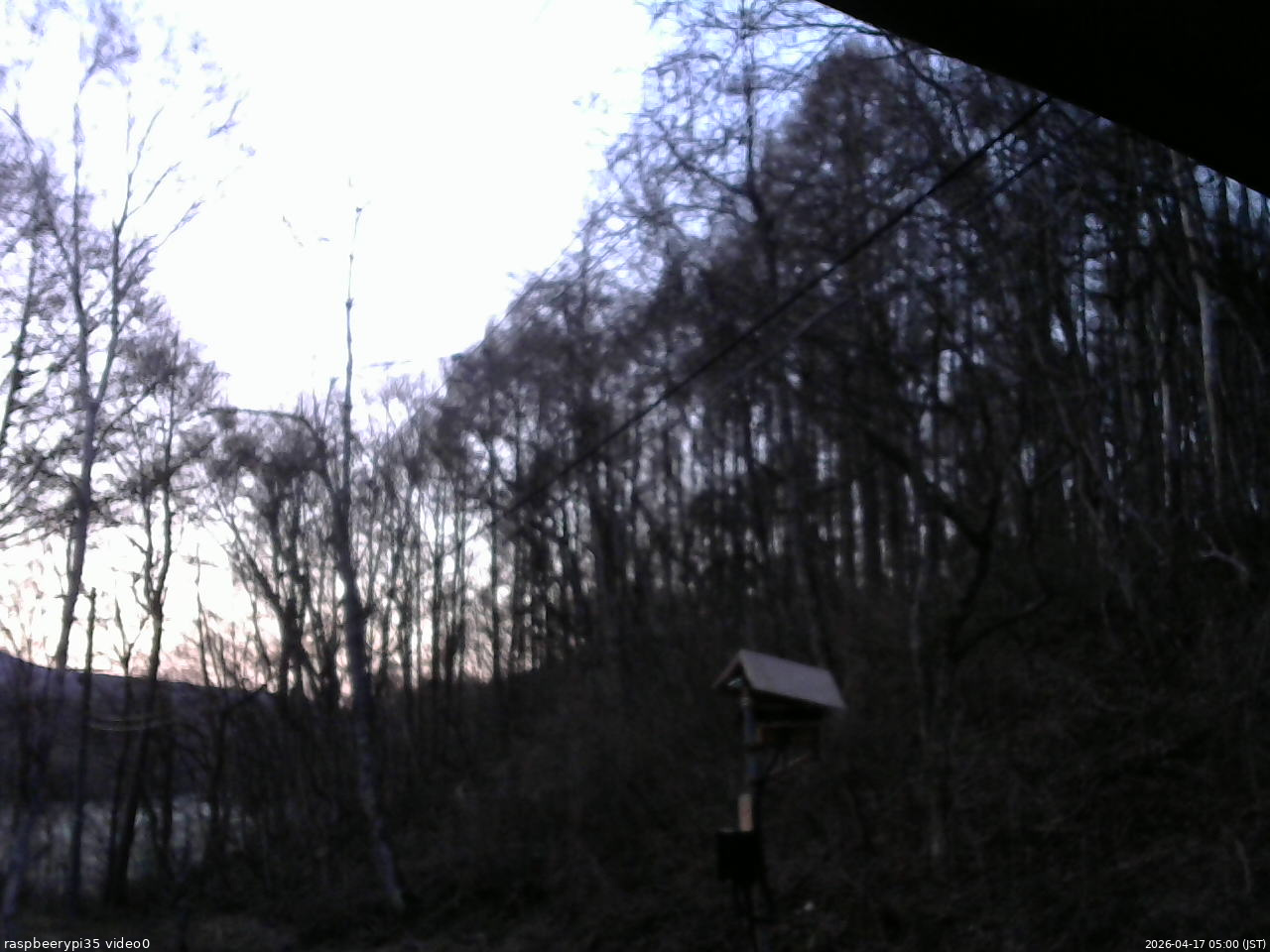 長野県菅平高原 ゆたか山荘 温度計 2026/04/17 05:00