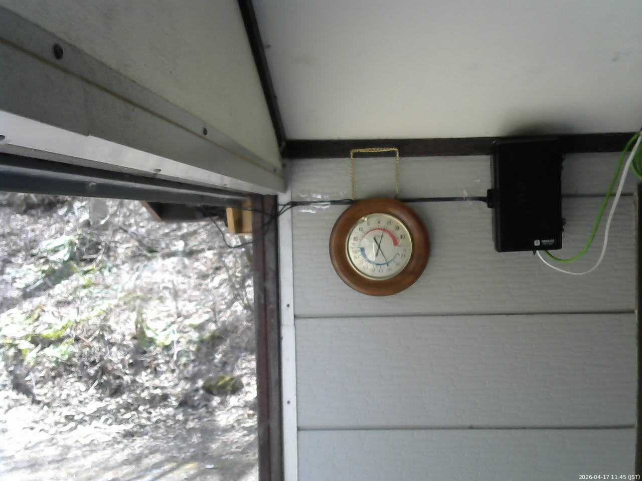 長野県菅平高原 ゆたか山荘 東側上空 2026/04/17 11:45