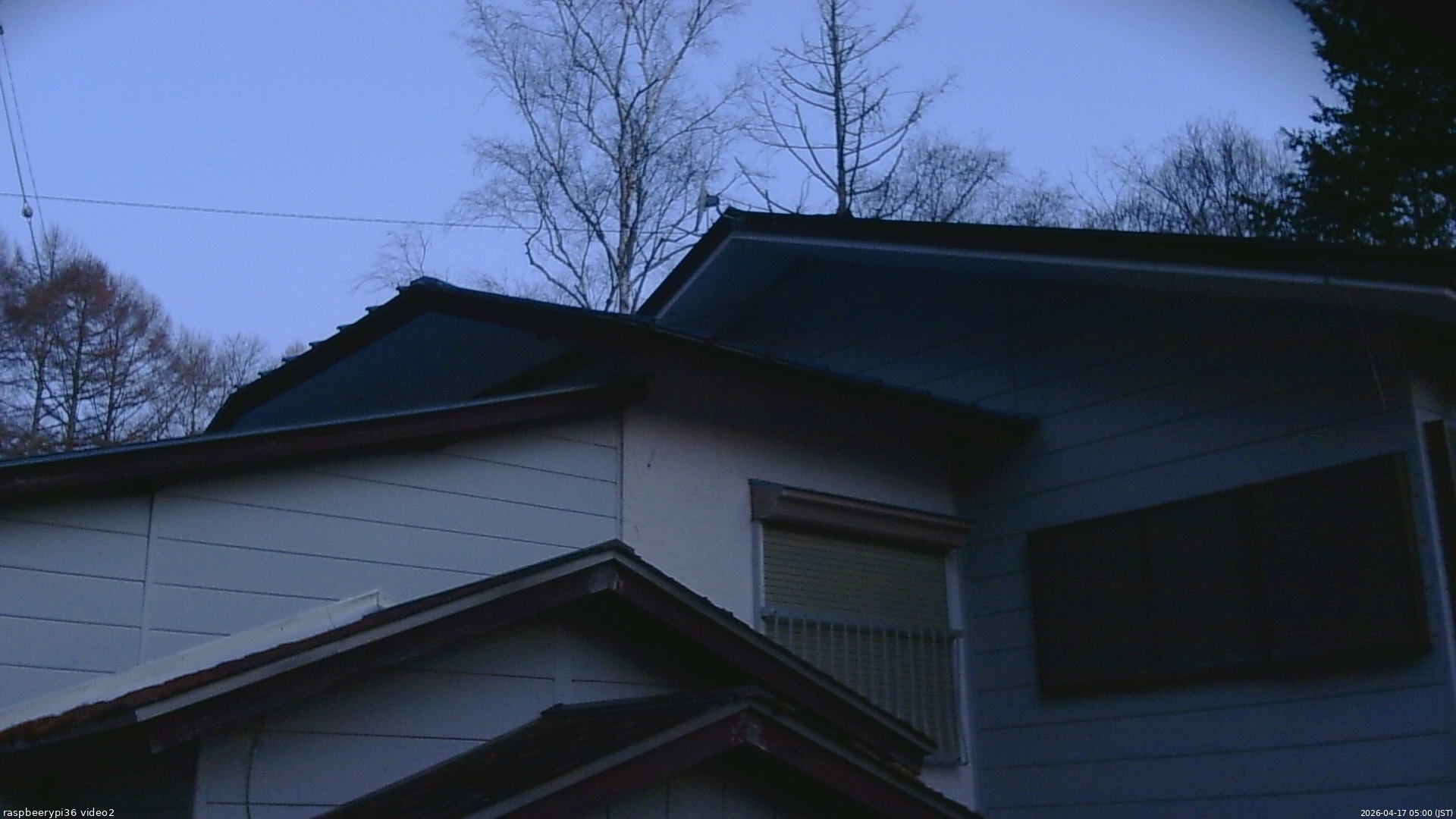 長野県菅平高原 ゆたか山荘 駐車場奥 2026/04/17 05:00