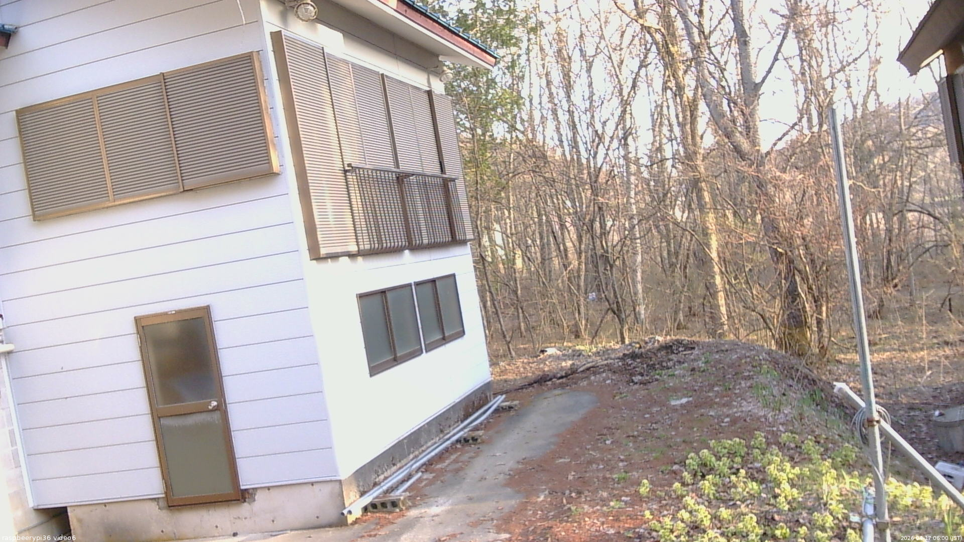 長野県菅平高原 ゆたか山荘 坂下 2026/04/17 06:00