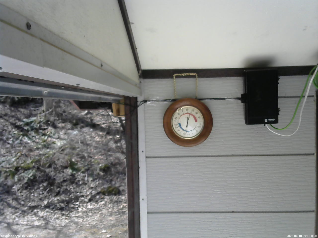 長野県菅平高原 ゆたか山荘 東側上空 2026/04/18 09:00