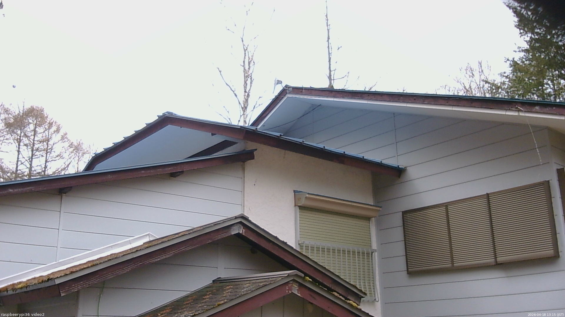 長野県菅平高原 ゆたか山荘 駐車場奥 2026/04/18 13:15