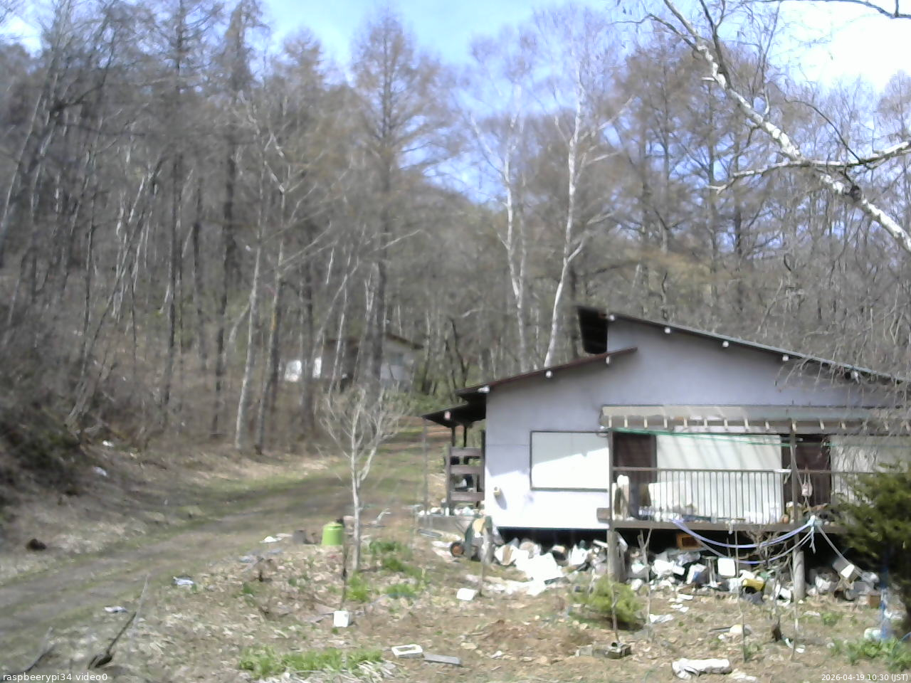 長野県菅平高原 ゆたか山荘 西側(坂上) 2026/04/19 10:30
