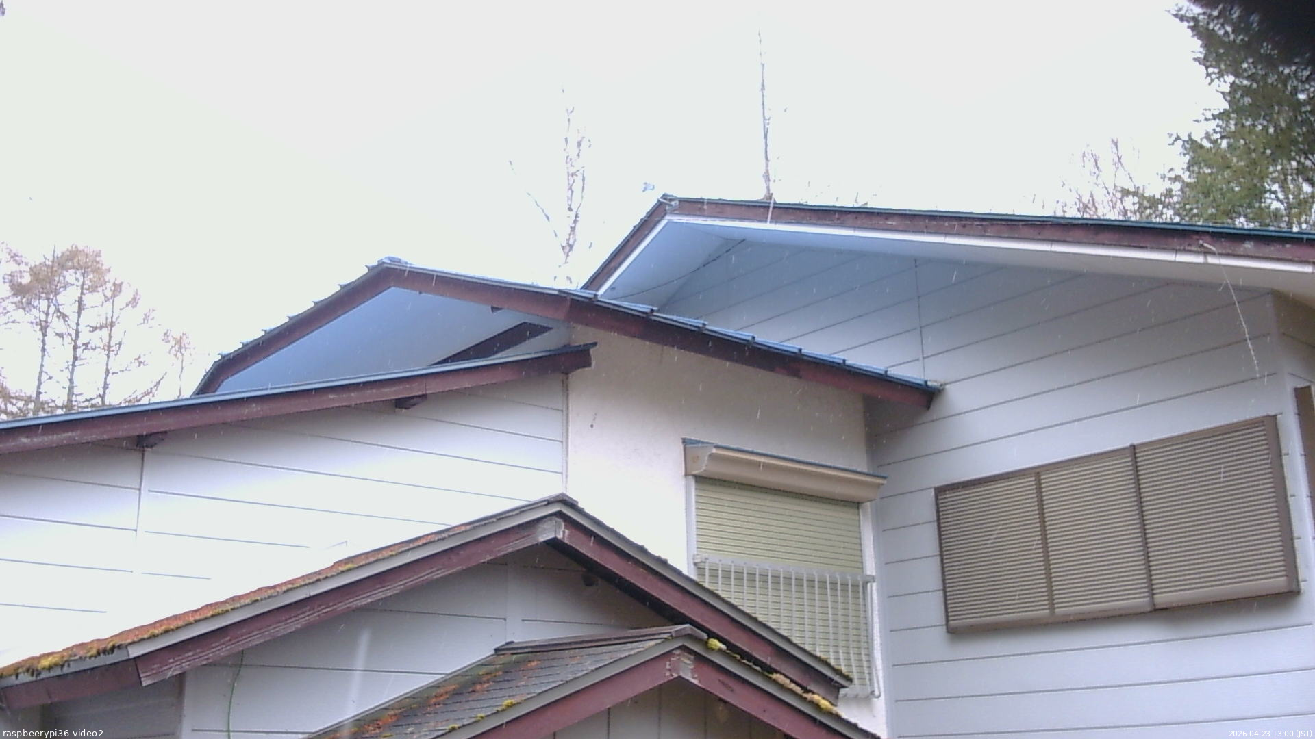 長野県菅平高原 ゆたか山荘 駐車場奥 2026/04/23 13:00