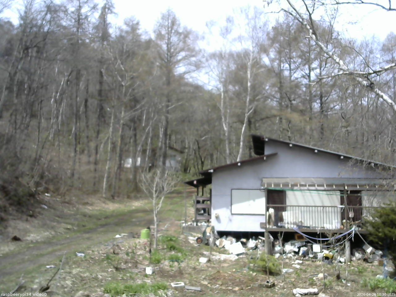 長野県菅平高原 ゆたか山荘 西側(坂上) 2026/04/24 10:30