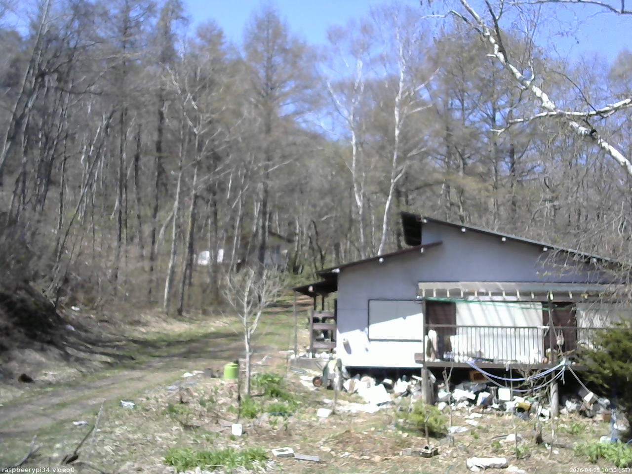 長野県菅平高原 ゆたか山荘 西側(坂上) 2026/04/25 10:30