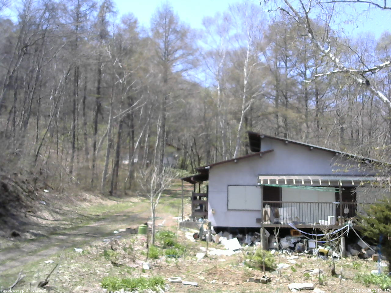 長野県菅平高原 ゆたか山荘 西側(坂上) 2026/04/26 11:30