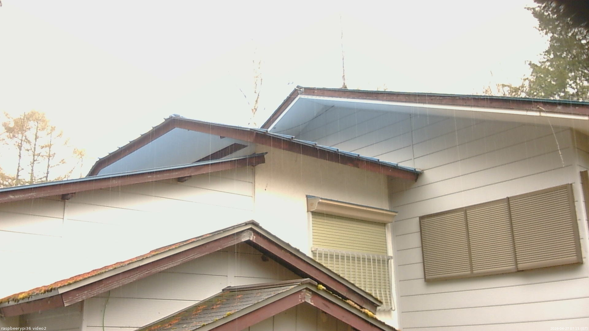 長野県菅平高原 ゆたか山荘 駐車場奥 2026/04/27 07:15