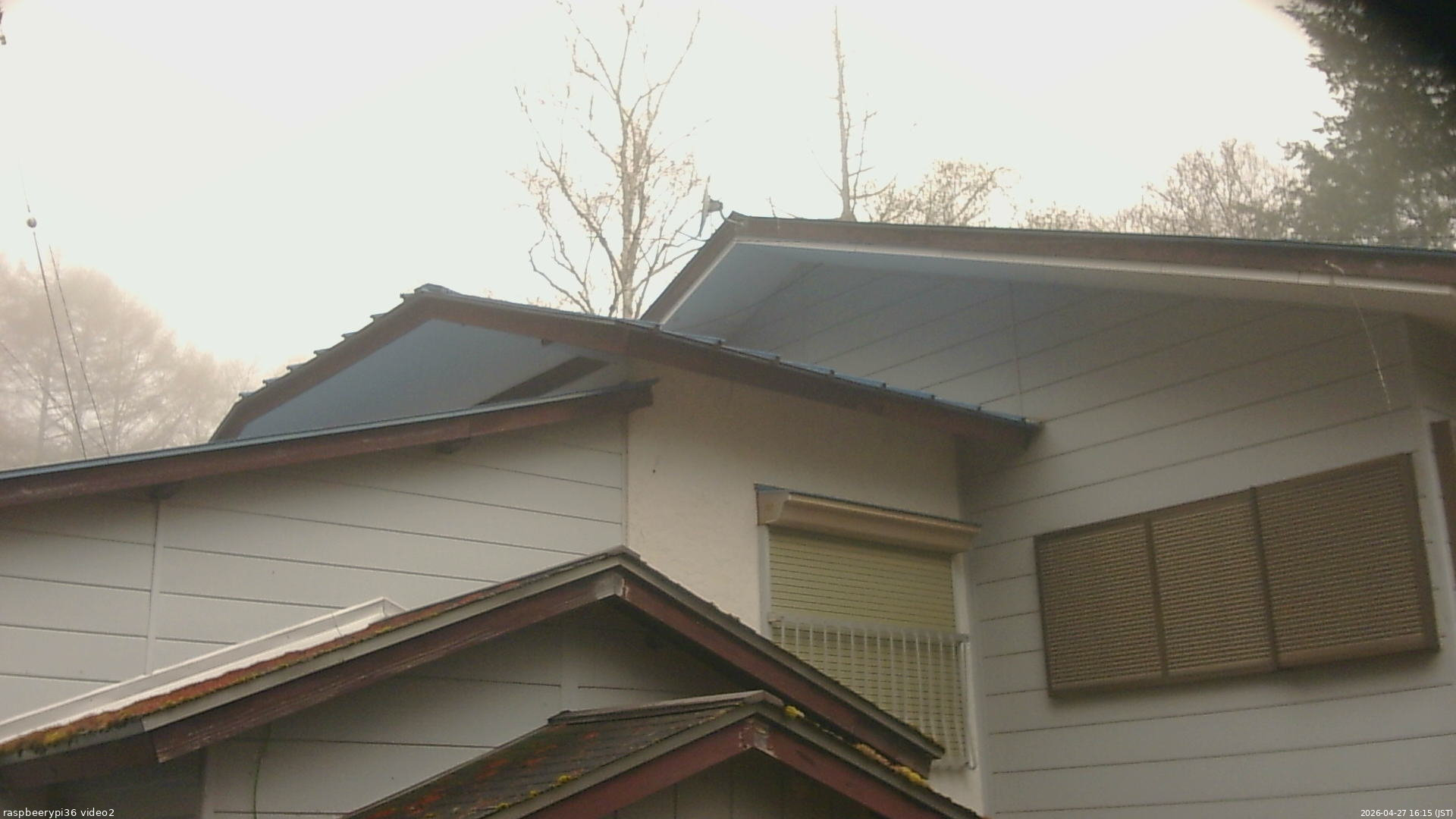 長野県菅平高原 ゆたか山荘 駐車場奥 2026/04/27 16:15