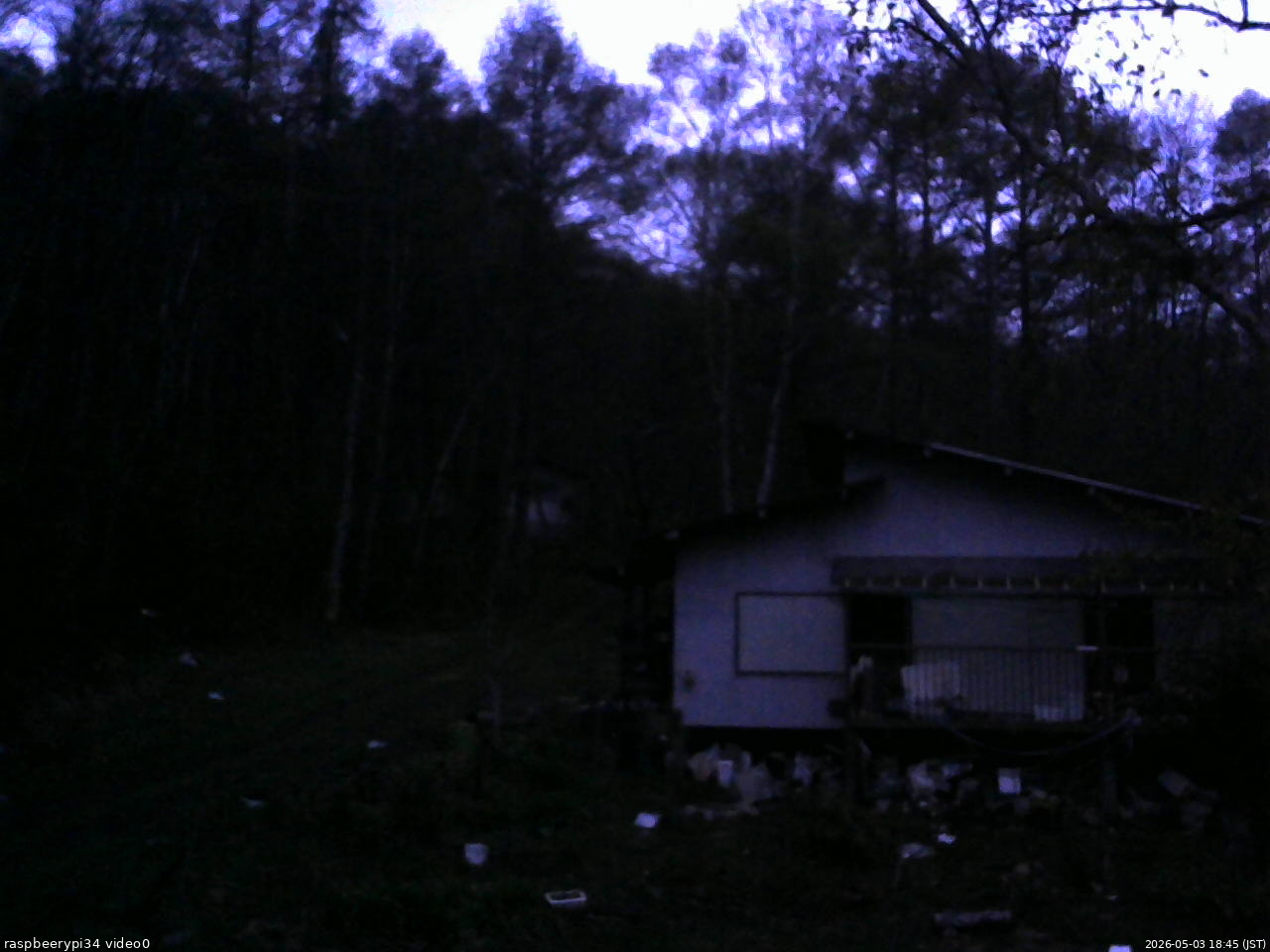 長野県菅平高原 ゆたか山荘 西側(坂上) 2026/05/03 18:45