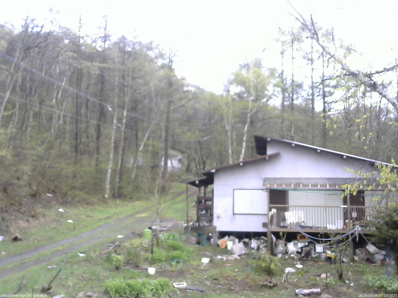 長野県菅平高原 ゆたか山荘 西側(坂上) 2026/05/04 07:15