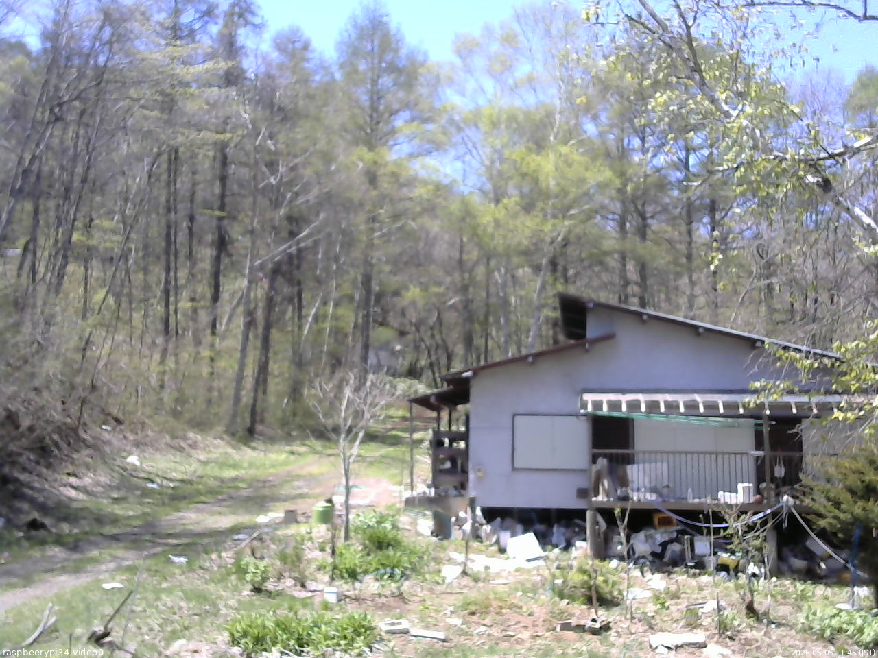 長野県菅平高原 ゆたか山荘 西側(坂上) 2026/05/05 11:45