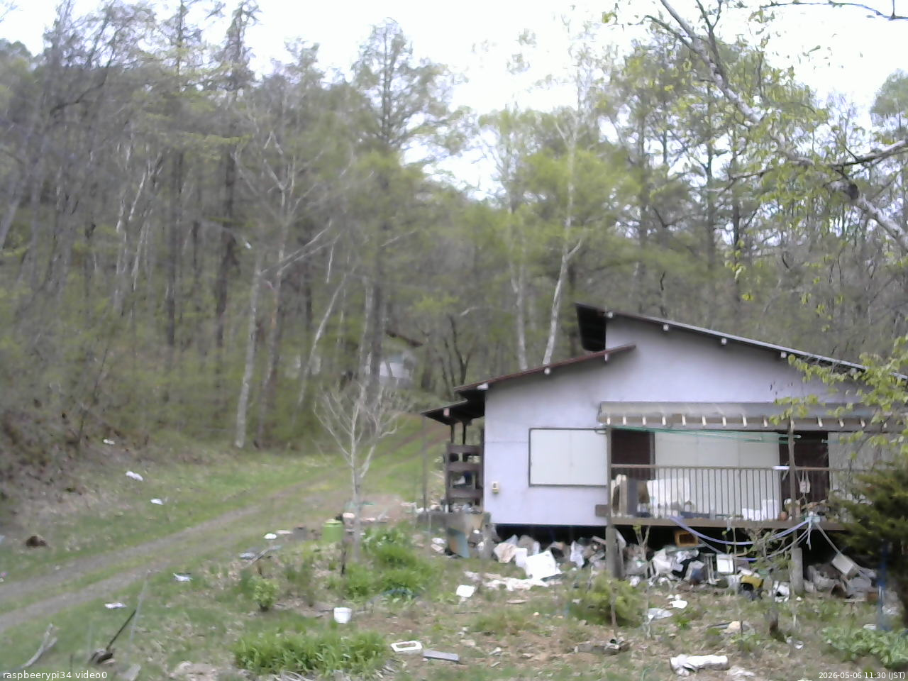 長野県菅平高原 ゆたか山荘 西側(坂上) 2026/05/06 11:30