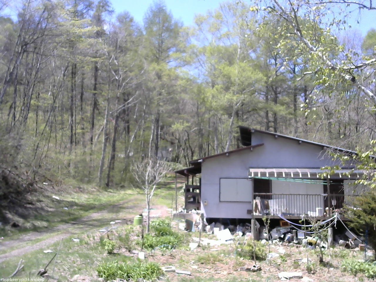 長野県菅平高原 ゆたか山荘 西側(坂上) 2026/05/07 11:15