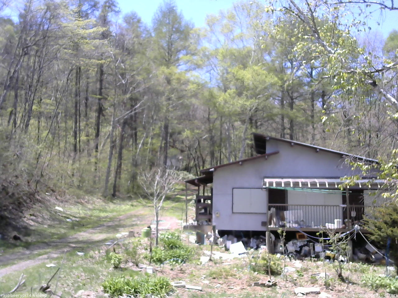 長野県菅平高原 ゆたか山荘 西側(坂上) 2026/05/07 11:45