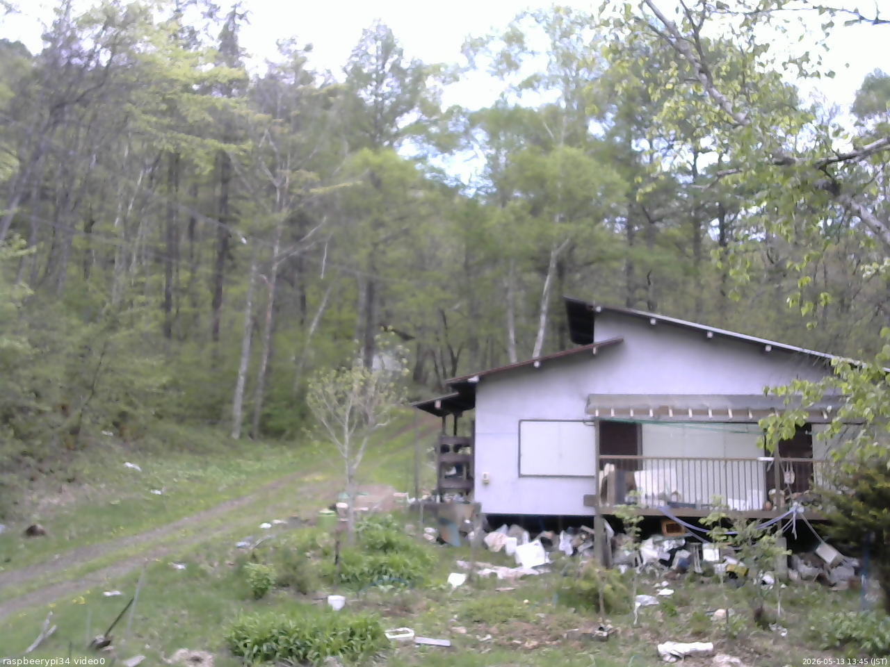 長野県菅平高原 ゆたか山荘 西側(坂上) 2026/05/13 13:45