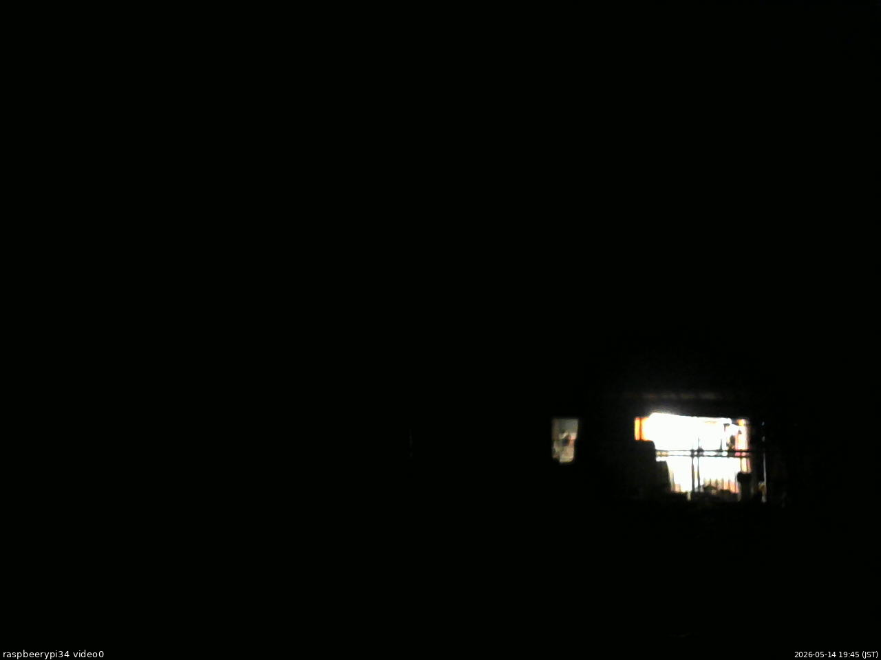 長野県菅平高原 ゆたか山荘 西側(坂上) 2026/05/14 19:45