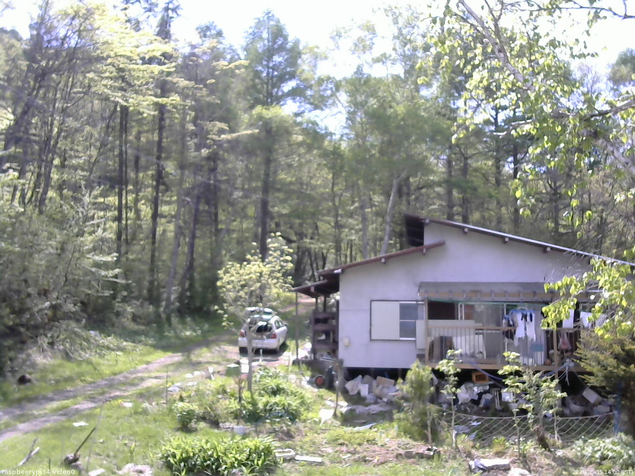 長野県菅平高原 ゆたか山荘 西側(坂上) 2026/05/15 14:00