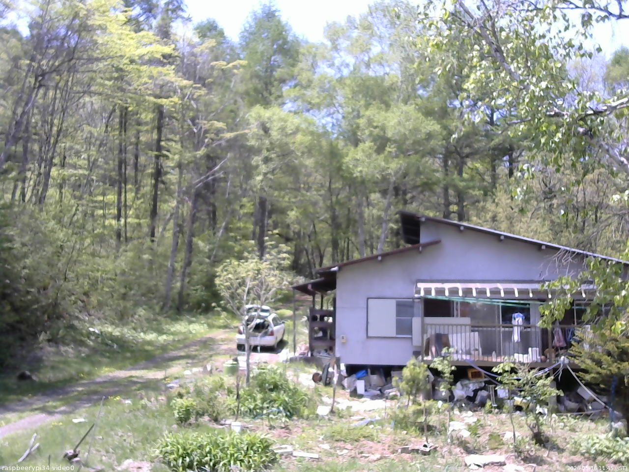 長野県菅平高原 ゆたか山荘 西側(坂上) 2026/05/16 11:45
