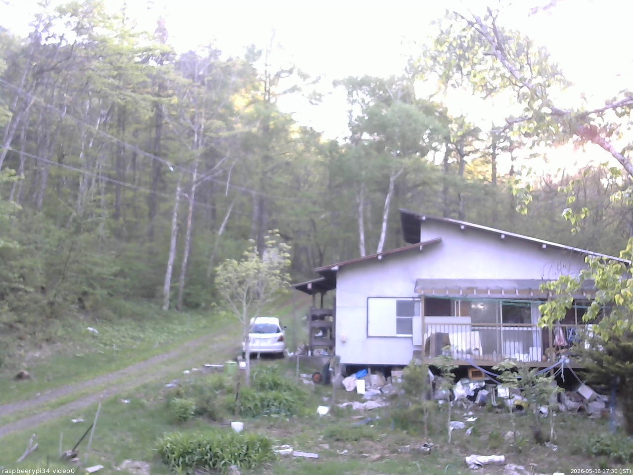 長野県菅平高原 ゆたか山荘 西側(坂上) 2026/05/16 17:30