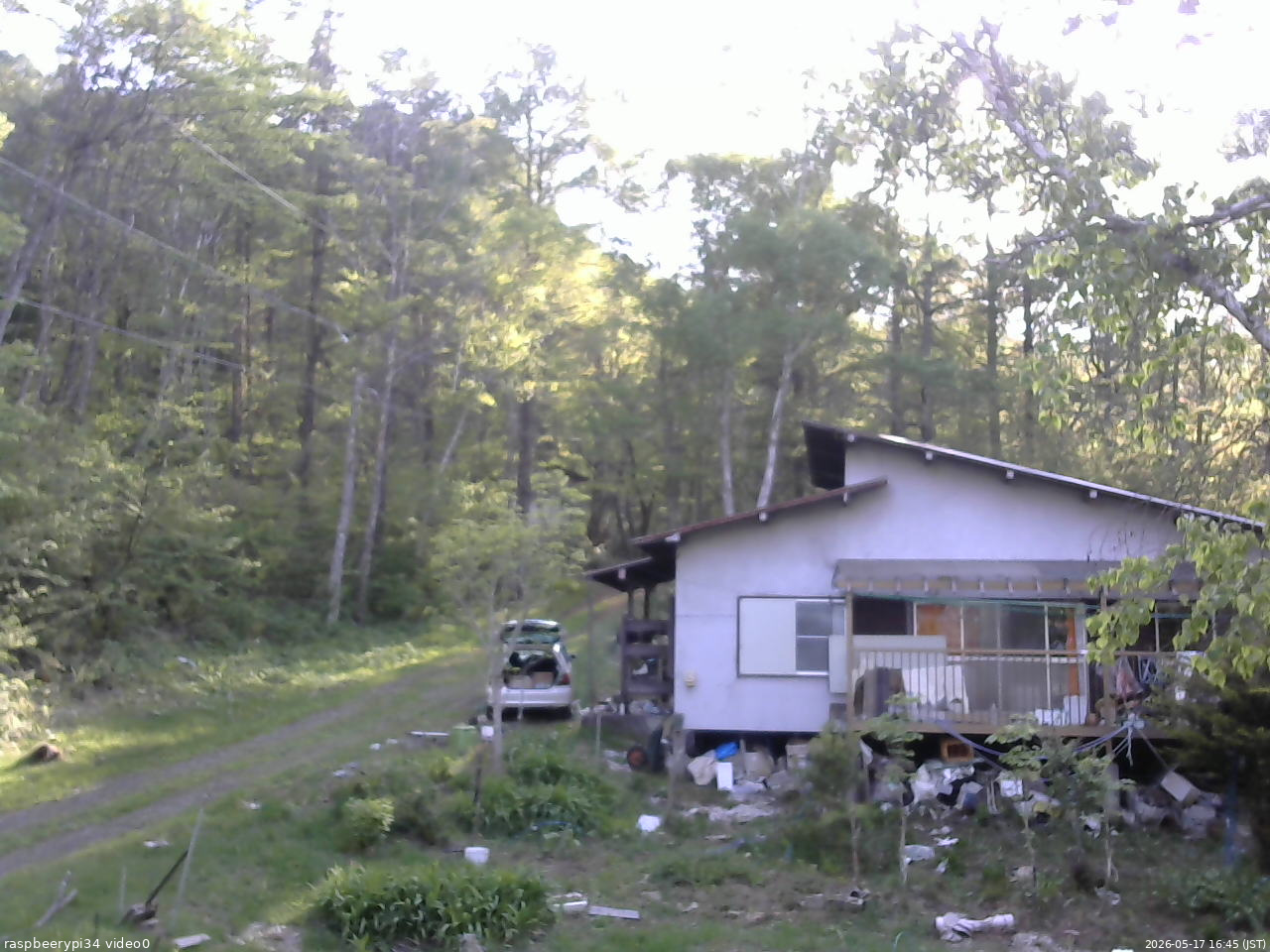 長野県菅平高原 ゆたか山荘 西側(坂上) 2026/05/17 16:45