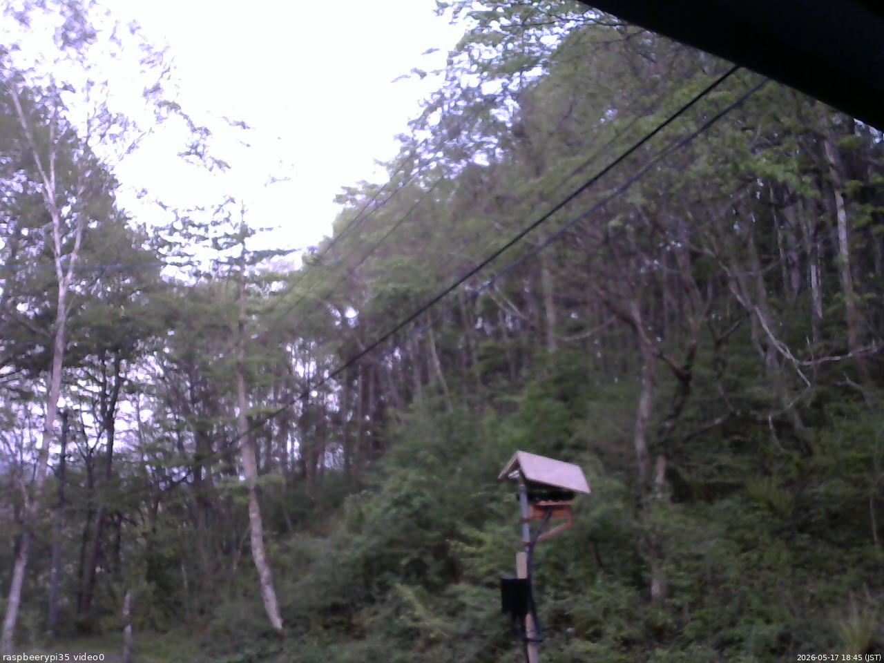 長野県菅平高原 ゆたか山荘 温度計 2026/05/17 18:45
