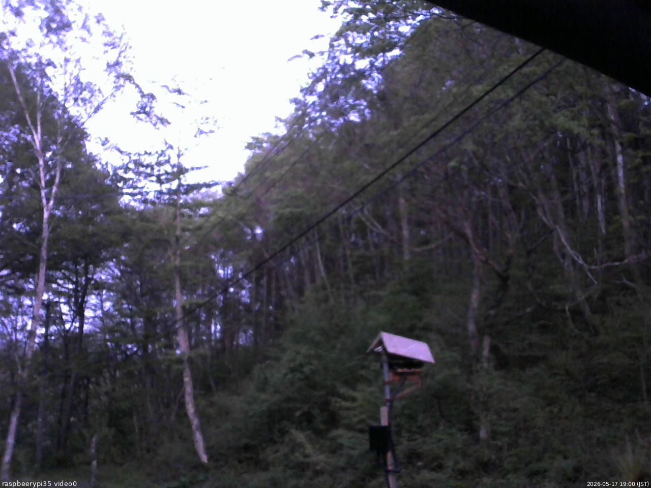 長野県菅平高原 ゆたか山荘 温度計 2026/05/17 19:00