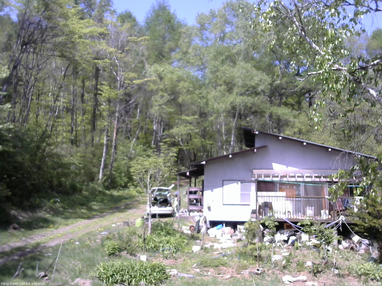 長野県菅平高原 ゆたか山荘 西側(坂上) 2026/05/18 10:00
