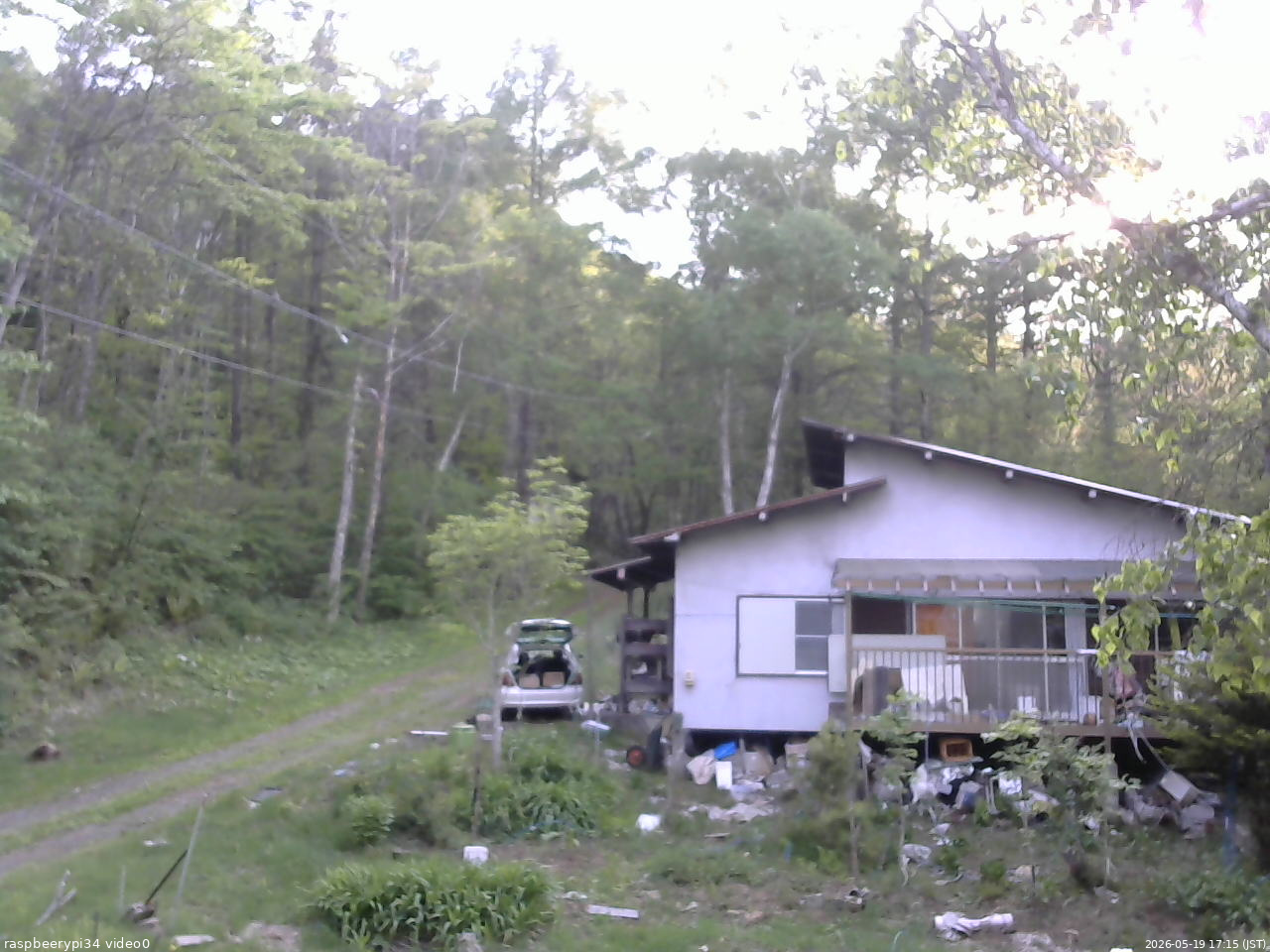 長野県菅平高原 ゆたか山荘 西側(坂上) 2026/05/19 17:15