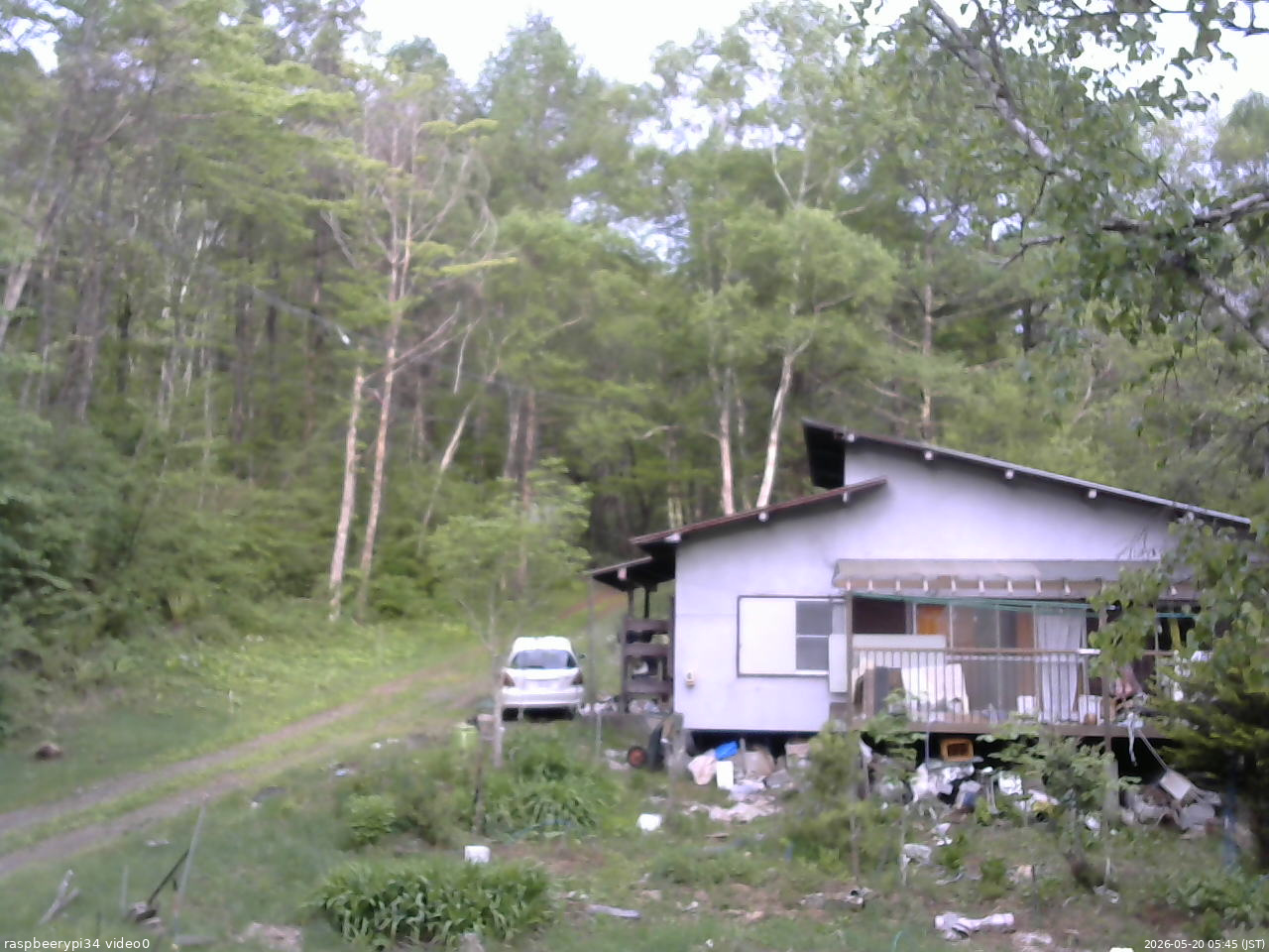 長野県菅平高原 ゆたか山荘 西側(坂上) 2026/05/20 05:45