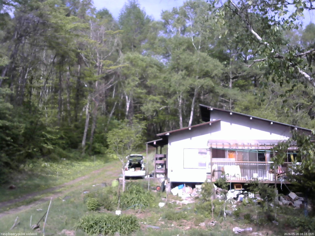 長野県菅平高原 ゆたか山荘 西側(坂上) 2026/05/20 08:15