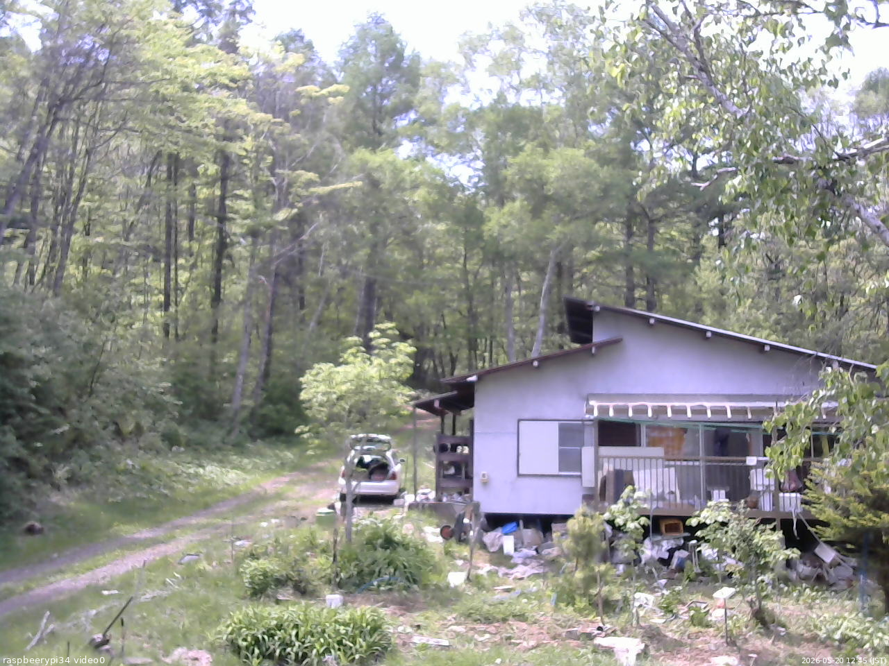 長野県菅平高原 ゆたか山荘 西側(坂上) 2026/05/20 12:45