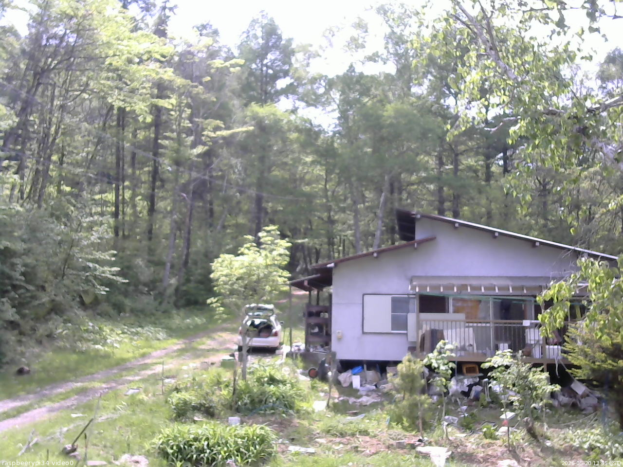 長野県菅平高原 ゆたか山荘 西側(坂上) 2026/05/20 13:45