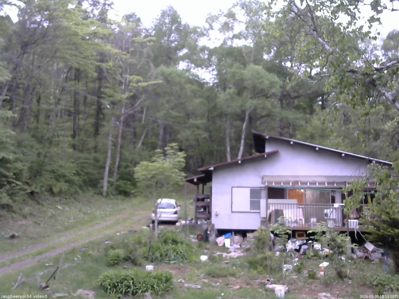 長野県菅平高原 ゆたか山荘 西側(坂上) 2026/05/20 18:15