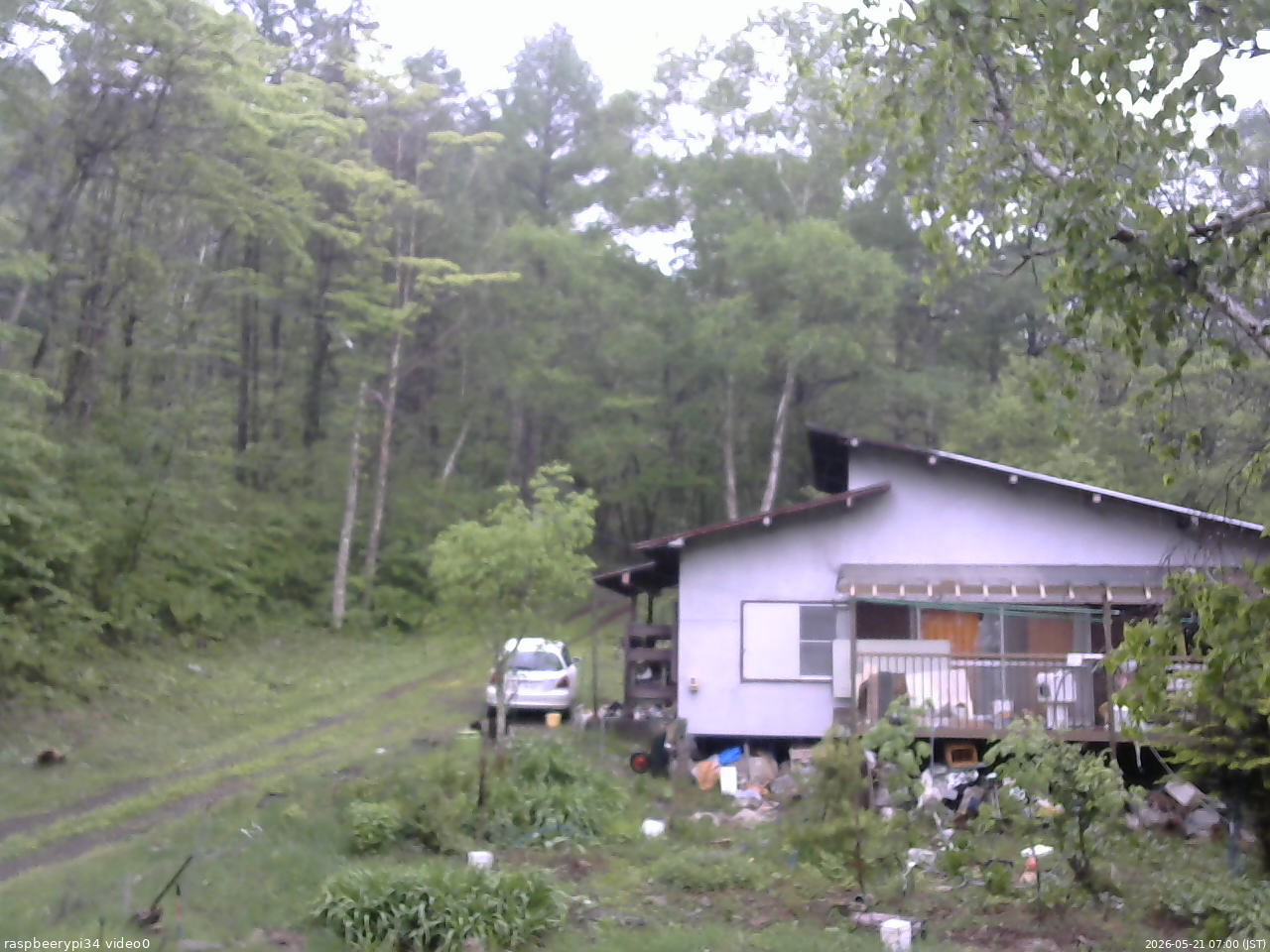 長野県菅平高原 ゆたか山荘 西側(坂上) 2026/05/21 07:00